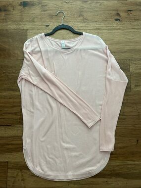 lululemon athletica Light Pink Long Sleeve Crew Top